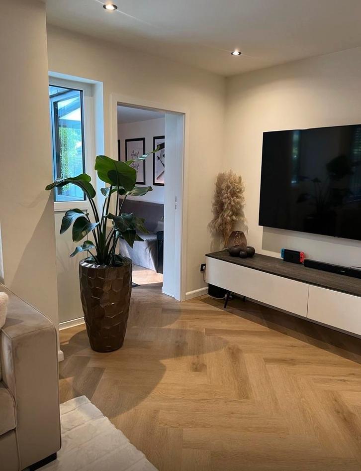 PVC klick Visgraat vloer - Le Noir & Blanc - 30m2, Doe-het-zelf en Verbouw, Vloerdelen en Plavuizen, Gebruikt, Laminaat, Kunststof