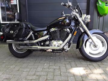 Honda VT 1100 Shadow Sabre  beschikbaar voor biedingen