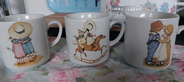 Vintage Sarah Kay Holly Hobbie mokken, Antiek en Kunst, Curiosa en Brocante, Ophalen of Verzenden