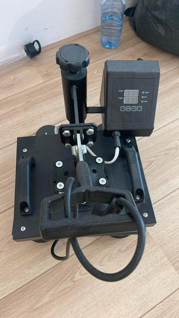 Heat Press Machine + transfer paper beschikbaar voor biedingen