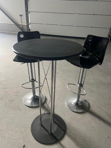 Bar-statafel + 2 stoelen zwart beschikbaar voor biedingen