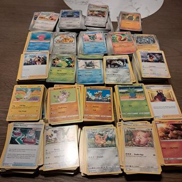 Pokemon kaarten nieuwe sets common en uncommen NM  beschikbaar voor biedingen
