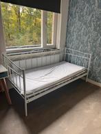 Kinderbed - 1 persoons - Wit Metaal, Huis en Inrichting, Ophalen, Gebruikt, 90 cm, Eenpersoons