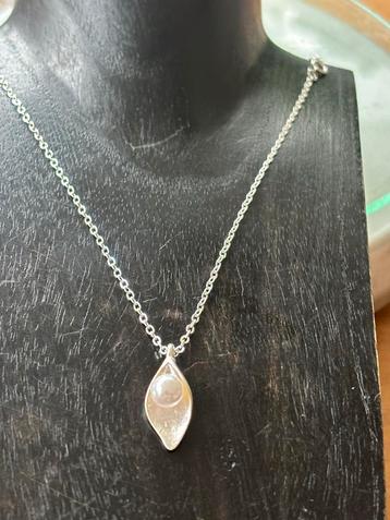 Zilveren hanger met parel - 42cm ketting beschikbaar voor biedingen