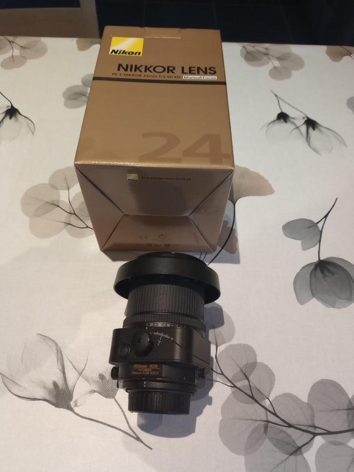 Nikon 24mm F/3.5 PCE (T/S), Audio, Tv en Foto, Fotografie | Lenzen en Objectieven, Zo goed als nieuw, Groothoeklens, Ophalen