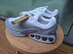 Nike Air Max DN Grijs/Rood Maat 47,5, Wit, Nike, Nieuw, Ophalen of Verzenden