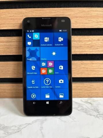 Microsoft Lumia 550  Zwart – 7GB Opslag beschikbaar voor biedingen