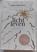 Licht leven, een weg naar geluk - Nanne van der Leer, Boeken, Ophalen of Verzenden, Gelezen, Nanne van der Leer