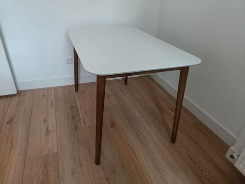 Kleine eettafel118 bij 77, Huis en Inrichting, Tafels | Bijzettafels, Gebruikt, Rechthoekig, 60 cm of meer, 75 cm of meer, Hout