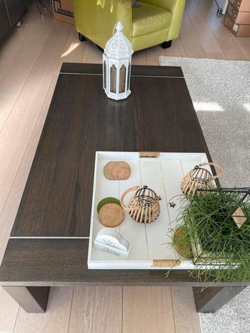 Smoked massief eiken salontafel beschikbaar voor biedingen