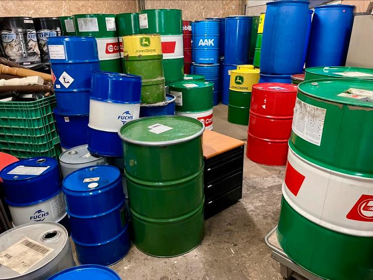 Oliedrum, olie vat, stookvat, brandton, grote voorraad, Tuin en Terras, Vuurkorven, Gebruikt, Vuurton, Ophalen