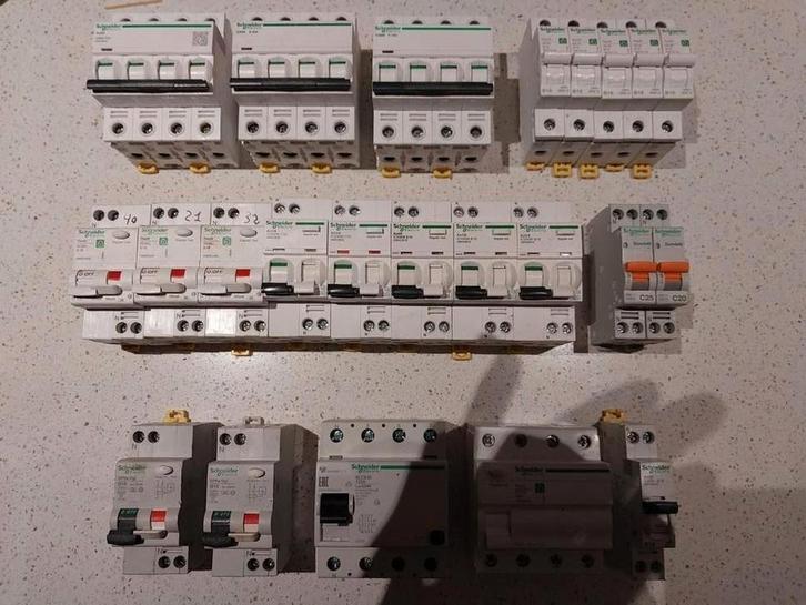 Aardlek Automaten Nieuw/Gebruikt - Diverse Merken, Doe-het-zelf en Verbouw, Elektra en Kabels, Nieuw, Overige typen, Ophalen of Verzenden