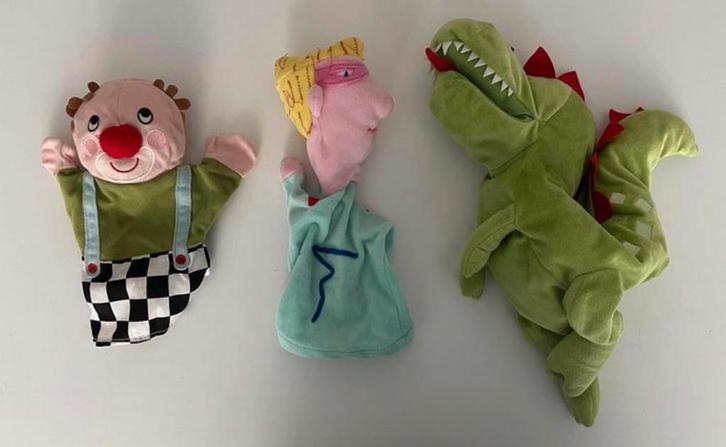 Ikea handpop draak clown super hero slecht 3,95 per stuk, Kinderen en Baby's, Speelgoed | Knuffels en Pluche, Zo goed als nieuw