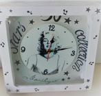 Marilyn Moroe Glazen wandklok nieuw in verpakking, Ophalen of Verzenden, Nieuw, Film, Gebruiksvoorwerp