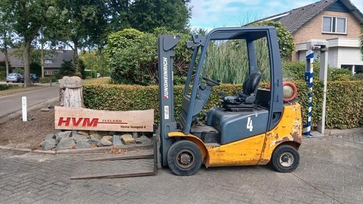 Jungheinrich - LPG - 1600kg - sideshift- 3delig freelift, Zakelijke goederen, Machines en Bouw | Heftrucks en Intern transport