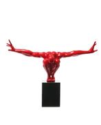 Kare Design Beeld Athlet Rood op Marmeren Voet, Ophalen