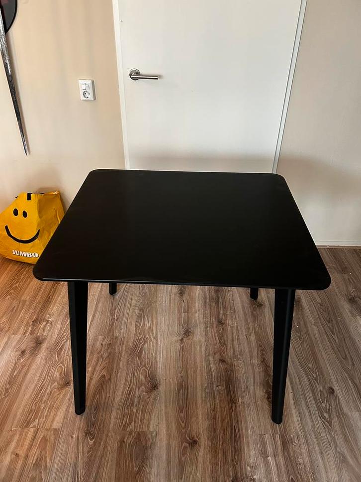 Mooie zwarte tafel 88x78, Huis en Inrichting, Tafels | Eettafels, Zo goed als nieuw, 50 tot 100 cm, Rechthoekig, Ophalen
