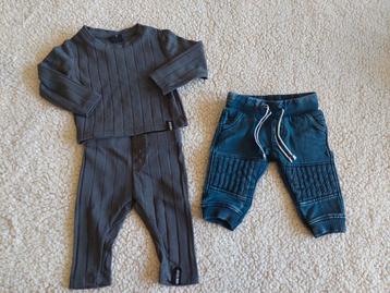 Babykleding jongen beschikbaar voor biedingen