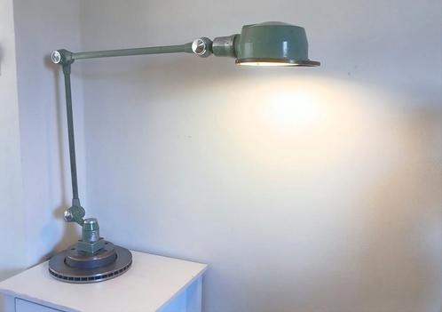 Jielde lamp jieldé lak versie jaren 70, Huis en Inrichting, Lampen | Tafellampen, Gebruikt, Ophalen of Verzenden
