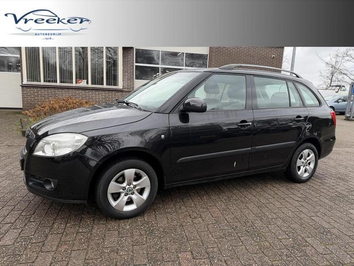 Skoda Fabia Combi 1.4-16V Elegance, Auto's, Skoda, Bedrijf, Te koop, Fabia, ABS, Airbags, Airconditioning, Alarm, Bochtverlichting