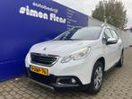 Peugeot 2008 1.2 PureTech Allure, Auto's, Voorwielaandrijving, Euro 5, Stof, Gebruikt
