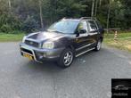Hyundai Santa Fe 2.0i-16V Motion, Voorwielaandrijving, Gebruikt, 4 cilinders, 2000 kg
