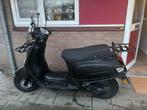 Snorscooter Agm Riva Zwart + 2 Helmen, Gebruikt, Benzine, Ophalen, Overige merken