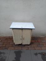 Kastje vintage emaille kast, Ophalen, Gebruikt
