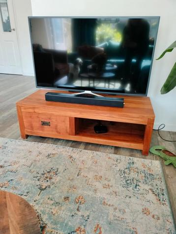 Teak/mango houten televisiemeubel beschikbaar voor biedingen