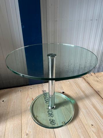 Metaform KL Zware Glazen Design Bijzettafel / Side Table beschikbaar voor biedingen