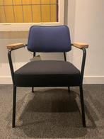 Vitra Jean Prouve direction fauteuil., Huis en Inrichting, Stoelen, Ophalen, -, Blauw, Nieuw