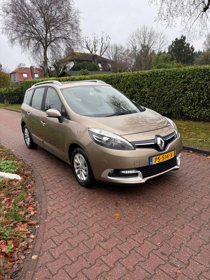 Renault Grand Scénic 1.2 TCe Bose 7p. NWE DIST + APK!, Auto's, Renault, Bedrijf, Te koop, Grand Scenic, ABS, Airbags, Airconditioning