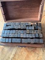 Vintage Houten Stempelset - Letters & Cijfers in Doosje, Ophalen of Verzenden