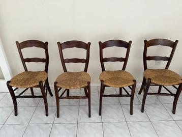 4x houten stoel met rieten zitting beschikbaar voor biedingen
