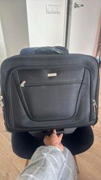 Staples travel trolley bag met laptop vak, Computers en Software, Laptoptassen, Ophalen of Verzenden, 16 inch, Zo goed als nieuw