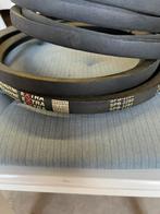 Spb2280 V-snaar (3 stuks beschikbaar), Doe-het-zelf en Verbouw, Gereedschap | Machine-onderdelen en Toebehoren, Ophalen, Zo goed als nieuw