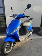 ⭐️Piaggio zip 4 takt a1 motorkenteken 9024 km ⭐️, Fietsen en Brommers, Scooters | Piaggio, Ophalen of Verzenden