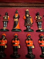 Oude schaakstukken - Figuren, Ophalen, Gebruikt, Groter dan 1:35, Figuur of Figuren