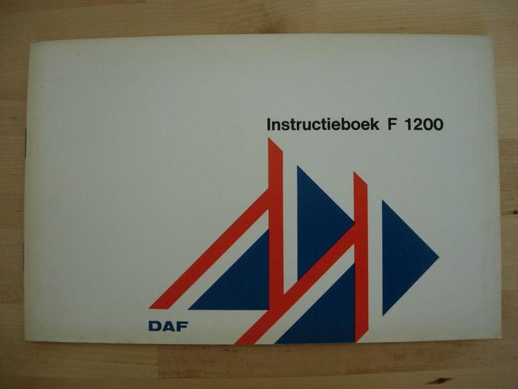 DAF 1200 Handleiding 1977 - F1200 Instructieboek, Auto diversen, Handleidingen en Instructieboekjes, Ophalen