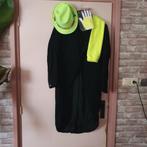 Super leuke rokjas met tekst en beenwarmers hoed handschoene, Ophalen of Verzenden, Zo goed als nieuw, Maat 36 (S), Carnaval