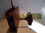 MECCANO MOTOREN + 1 ORIGINELE (OUDE) SLEUTEL, Antiek en Kunst, Antiek | Speelgoed, Ophalen of Verzenden