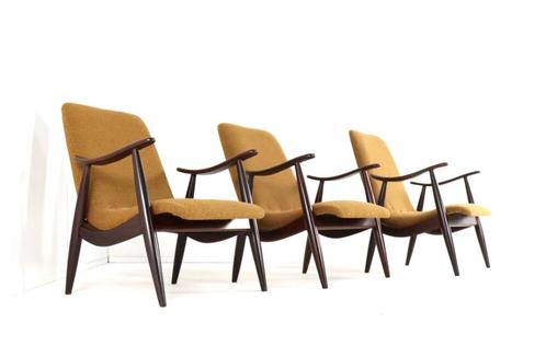 vintage fauteuil attr wébé Louis van Teeffelen gratis bezorg, Huis en Inrichting, Fauteuils, Zo goed als nieuw, Hout, Stof, 50 tot 75 cm