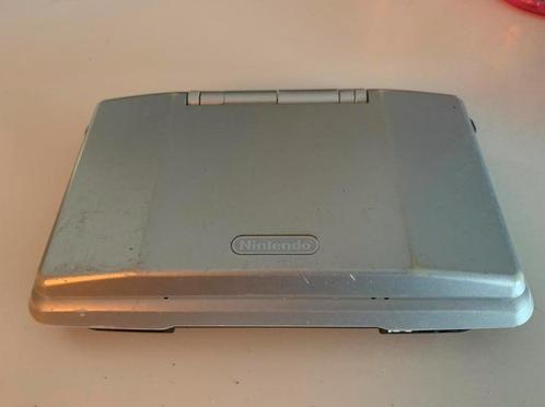 Nintendo ds phat met 2 spellen met gebreken, Computers en Software, Tekentablets, Zo goed als nieuw, Ophalen of Verzenden