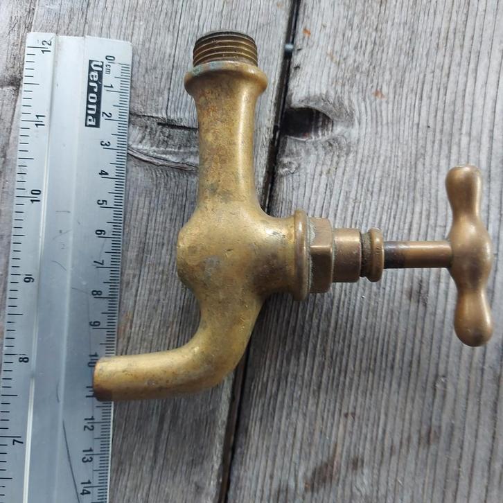 Oude Messing Kraan - Elegant Design, Doe-het-zelf en Verbouw, Sanitair, Gebruikt, Kraan, Koper, Ophalen of Verzenden