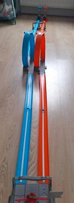 Hot Wheels banen en auto's en een Monster Jam baan, Kinderen en Baby's, Speelgoed | Racebanen, Ophalen of Verzenden, Handmatig