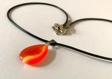 Mooie ketting met prachtige Rozenkwarts ketting hanger beschikbaar voor biedingen