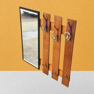 Vintage Teak Wandkapstok met Spiegel - Jaren 60 beschikbaar voor biedingen