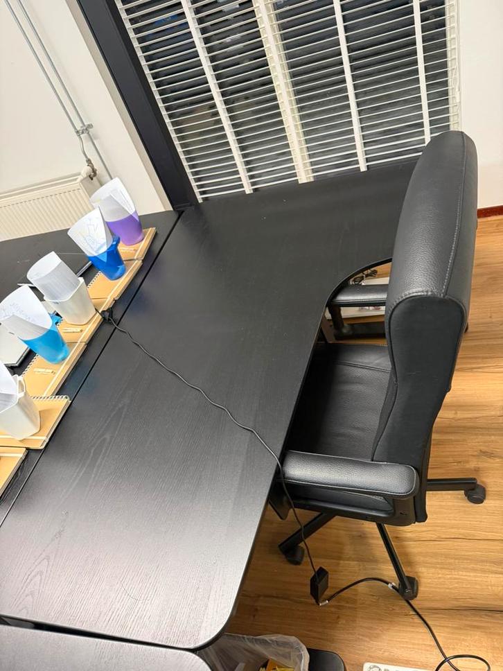 IKEA Bekant hoekbureau zwart, Huis en Inrichting, Bureaus, Gebruikt, Bureau, Ophalen