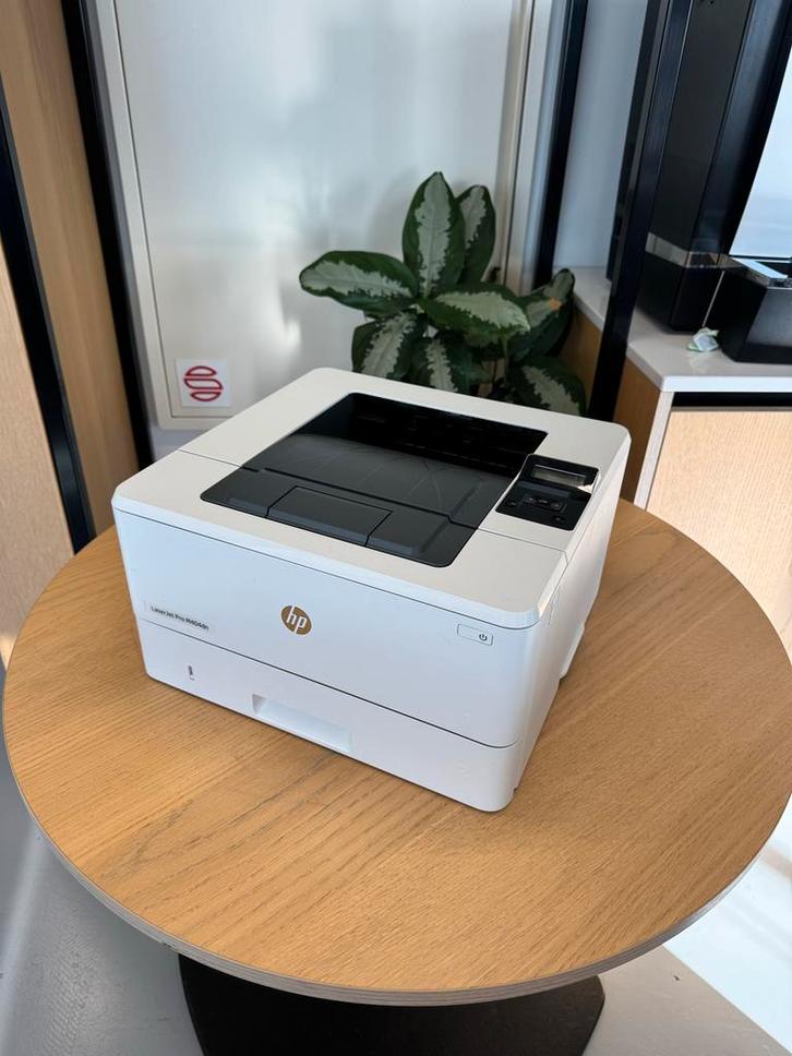 HP Laserjet Pro M305dn Laser printer, Computers en Software, Printers, Zo goed als nieuw, Printer, Laserprinter, Zwart-en-wit printen