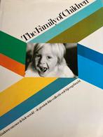 Zwart wit fotografie boek ‘the family of Children’, Boeken, Kunst en Cultuur | Fotografie en Design, Ophalen of Verzenden, Zo goed als nieuw